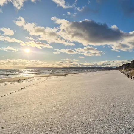 Prora Solitaire Avida Loft13 * Binz